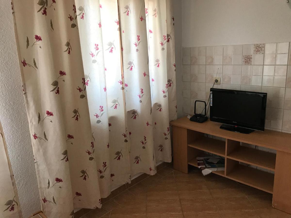 Apartments Nena Lozovac Ngoại thất bức ảnh