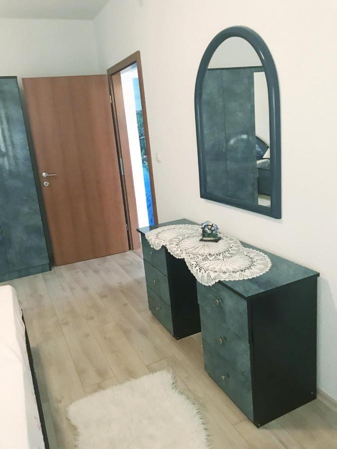 Apartments Nena Lozovac Ngoại thất bức ảnh