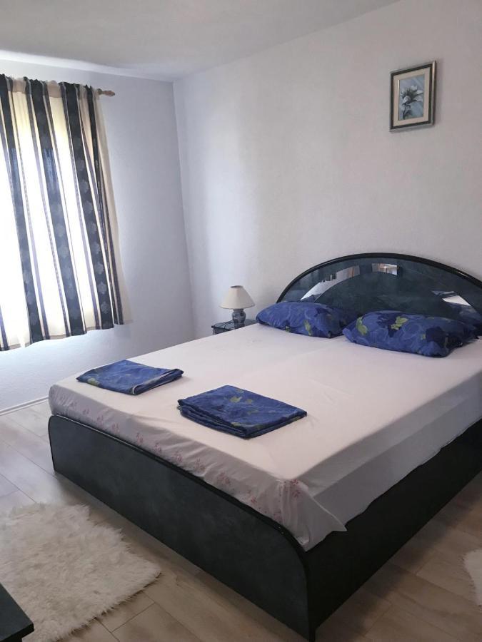 Apartments Nena Lozovac Ngoại thất bức ảnh